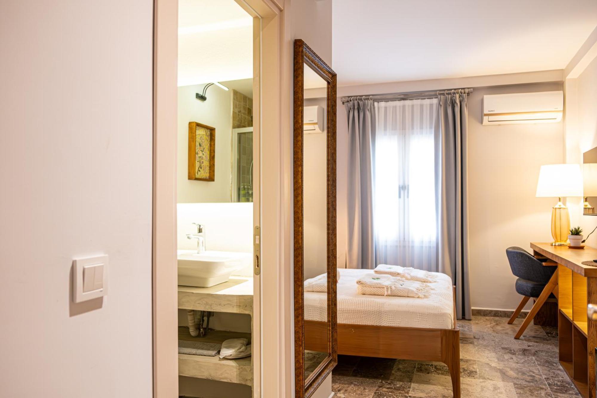 Pom Alacati Boutique Otel Cesme Exterior photo